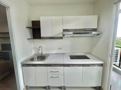 Gemütliche 1-Zimmer-Wohnung mit Bergblick nahe Phuket Town