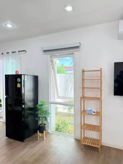 Maison de coin moderne à louer à Smile Ville X2, Cherng Talay
