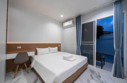 Роскошная вилла с 4 спальнями и частным бассейном в The Rich Villa Koh Kaew