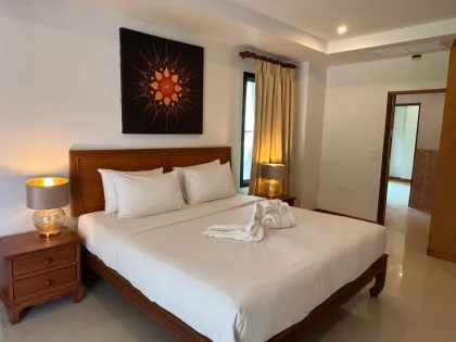 2-Zimmer 1,5-Bad Wohnung im Surin Sabai Condominium nahe Surin Beach