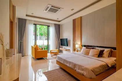 Villa Moderna de 2 Dormitorios con Piscina en Alquiler en Sakhu, Cerca del Aeropuerto de Phuket
