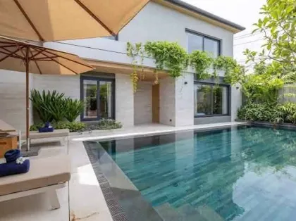 Private Pool-Villa mit 4 Schlafzimmern & 5 Bädern zur Miete in Layan, Phuket