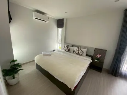 Аренда дома с 3 спальнями и 2 ванными в Supalai Lake View, Kathu