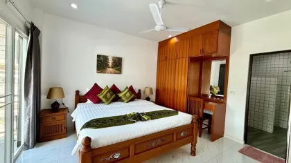 Villa con piscina lista para mudanza de 3 dormitorios en Rawai