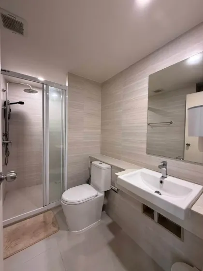 Appartement 2 Chambres 1 Salle de Bain à Louer à Phyll Phuket