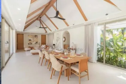 Luxus-Villa mit 5 Schlafzimmern und privatem Pool in Pasak, Cherng Talay