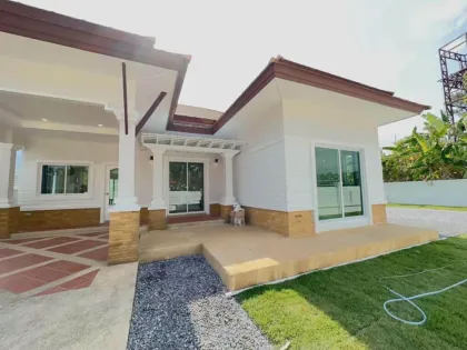 Дом в аренду в Poomsub Villa, Чоенг Тхале, Пхукет