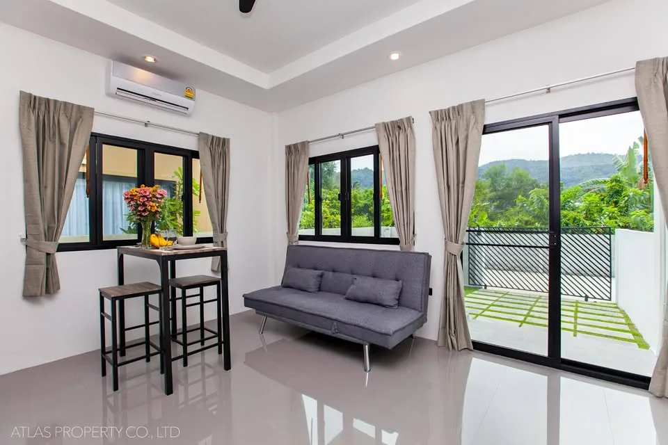 Moderne Ein-Zimmer-Wohnung nahe Bang Tao Beach zu vermieten