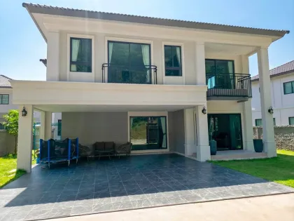 Вилла с 3 спальнями и 4 ванными в аренду в The Palm, Кату