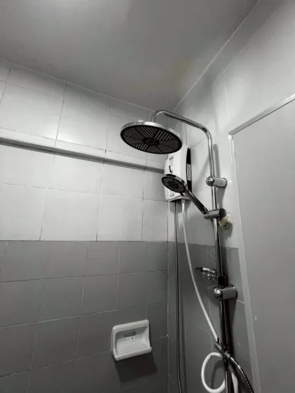 普吉岛塔朗区Ban Pon政府住房区2卧1卫公寓出租