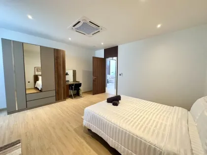Роскошная вилла с 4 спальнями в аренду на Boat Avenue Residence, Банг Тао