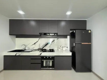 Villa rénovée avec piscine 3 chambres à louer à Choengtalay