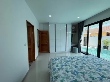Villa rénovée avec piscine 3 chambres à louer à Choengtalay