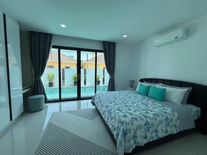 Villa rénovée avec piscine 3 chambres à louer à Choengtalay