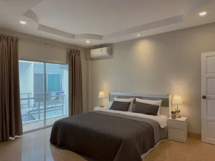 3-комнатная квартира в аренду в Чалонге, Пхукет
