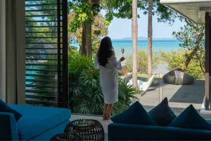 Роскошная 5-Спальная Вилла на Первой Линии в Yamu Residence Marina