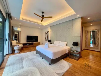 Privatpool-Villa mit 3 Schlafzimmern und 5 Bädern in Bang Tao zu vermieten