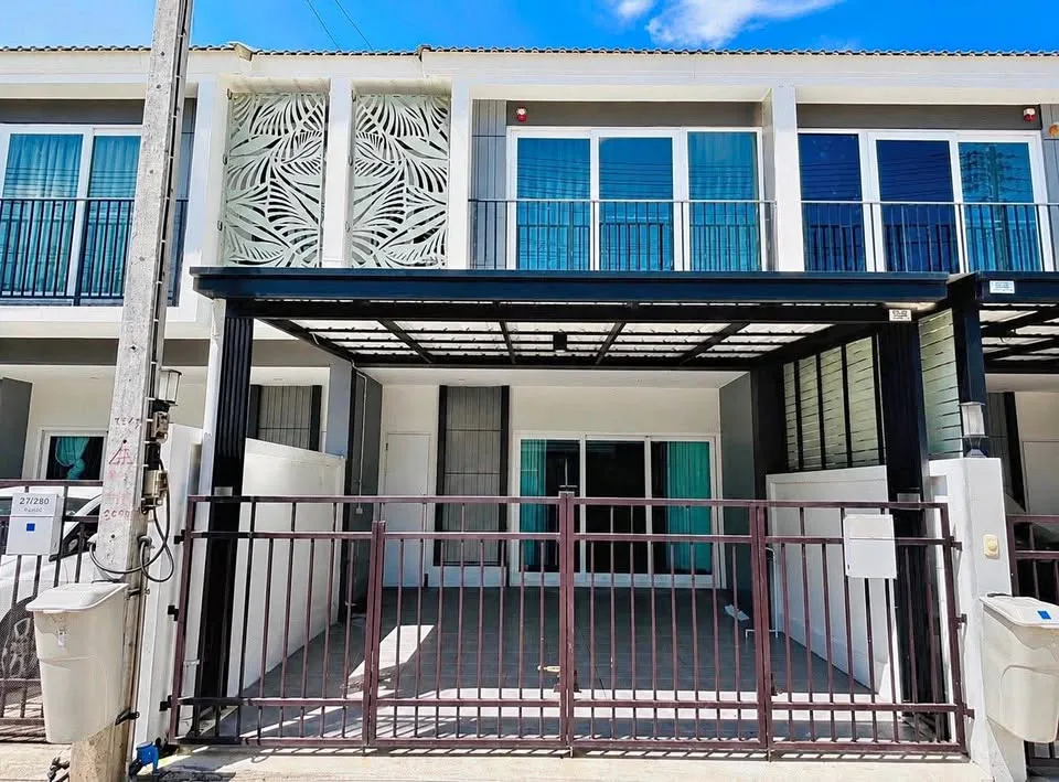 Maison de ville moderne 3 chambres à louer à Supalai Palm Spring, Cherng Talay