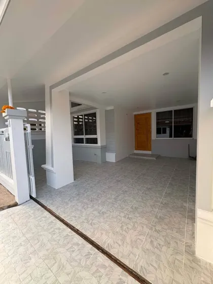 Renovierte 2-Zimmer-Villa zur Miete in Rawai, Phuket