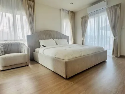 Роскошная вилла с 4 спальнями и 3 ванными в аренду в Saransiri Koh Kaew Retreat