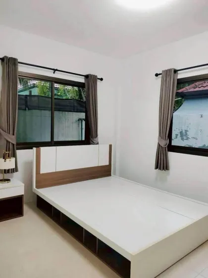 3 Schlafzimmer, 2 Badezimmer Einfamilienhaus zur Miete in Mueang Mai, Thalang