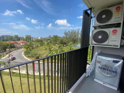 Appartement 1 chambre 1 salle de bain avec piscines sur le toit à Skypark Aurora Laguna Phuket