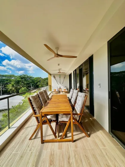 2 спальни, 2 ванные: квартира в аренду у Laguna Beach Side