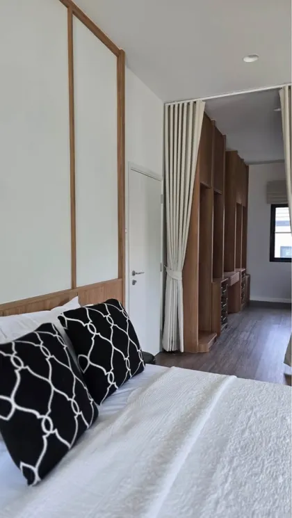 Villa de 4 habitaciones con piscina de agua salada en renta en Setthasiri Koh Kaew