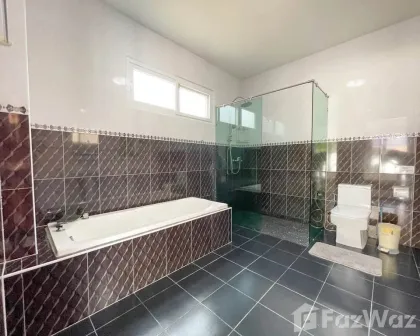 Villa Privada con Piscina y 3 Dormitorios en Rawai