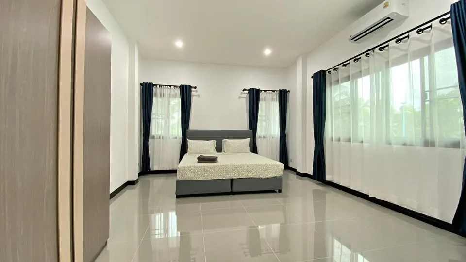 Casa de dos dormitorios en alquiler cerca de la playa Bang Tao