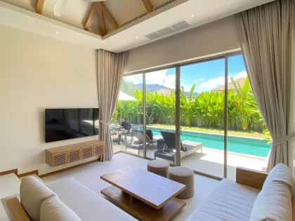 Villa de lujo con piscina de 3 dormitorios en alquiler en Bang Tao