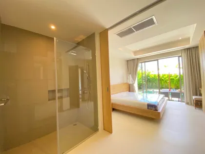 Villa de lujo con piscina de 3 dormitorios en alquiler en Bang Tao