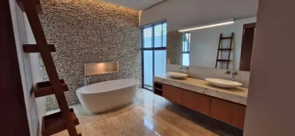 Вилла Anchan Hills с 2 спальнями и бассейном в аренду