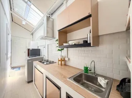 Maison jumelée 2 chambres 2 salles de bain à louer à Chalong