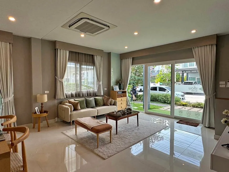 4-Bed 3-Bath Apartment for Rent at Supalai Palm Springs, Nai Yang