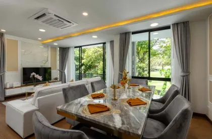 วิลล่าสระว่ายน้ำ 3 ห้องนอนโมเดิร์ม วิวสนามกอล์ฟที่กะทู้