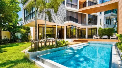 Роскошная вилла с 4 спальнями и 5 ванными, бассейн, Green Mile Villa, Пхукет