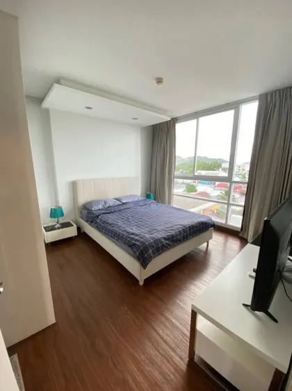 Appartement d'angle spacieux 2 chambres au The Light, Kamala
