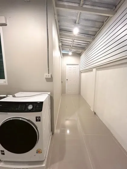 3 Schlafzimmer 2 Badezimmer Doppelhaushälfte zur Miete, Villa Chaofa 2, Thalang