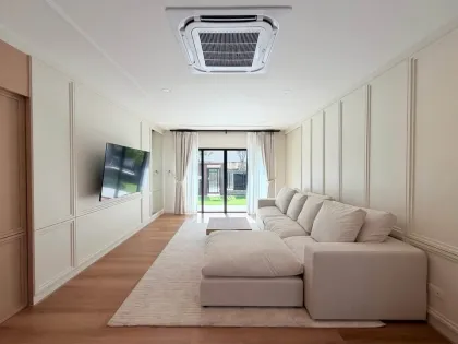 Moderne Luxusvilla mit 4 Schlafzimmern zur Miete in Kathu – Nähe Patong
