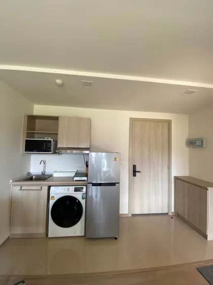 2-комнатная квартира с видом на футбольное поле в Dcondo Reef Phuket
