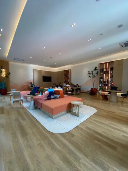 2-комнатная квартира с видом на футбольное поле в Dcondo Reef Phuket