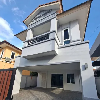 Просторная вилла с 3 спальнями в аренду в Phuket Villa Kathu
