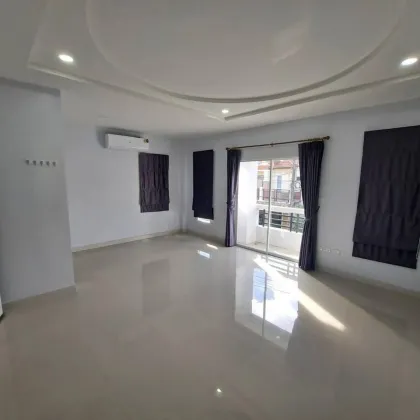 Просторная вилла с 3 спальнями в аренду в Phuket Villa Kathu
