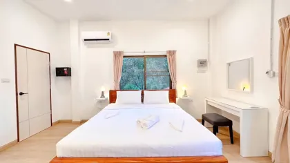 สตูดิโออพาร์ตเมนต์วิวทะเลในราไว พร้อมระเบียง