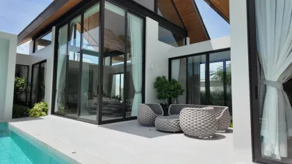 Moderne Smart-Pool-Villa mit 3 Schlafzimmern und eigenem Pool