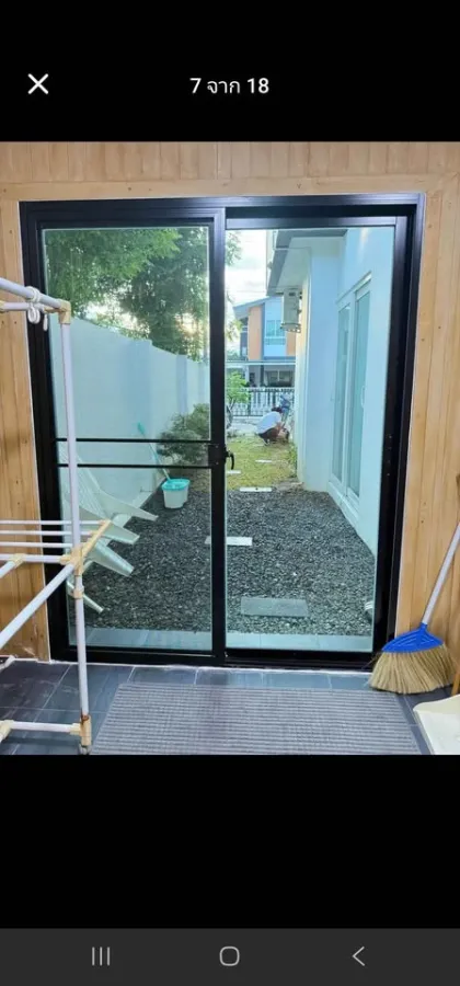 2 Bedrooms 3 Bathrooms Private Corner Home for Rent