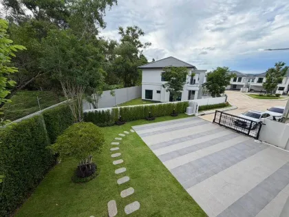 Luxus-Villa mit 4 Schlafzimmern zur Miete im Setthasiri Kohkaew Retreat