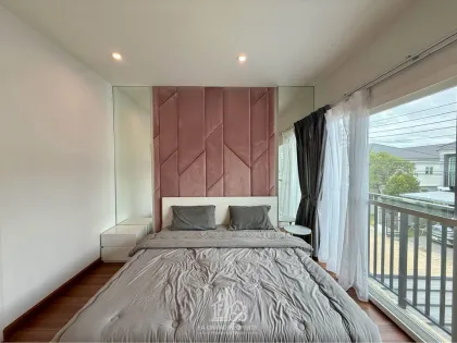 Таунхаус с 3 спальнями и 3 ванными комнатами в аренду в Supalai Palm Spring, Таланг