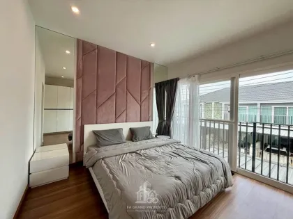 Таунхаус с 3 спальнями и 3 ванными комнатами в аренду в Supalai Palm Spring, Таланг